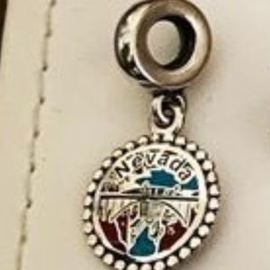 ISO PANDORA LAS VEGAS AND NEVADA CHARMS